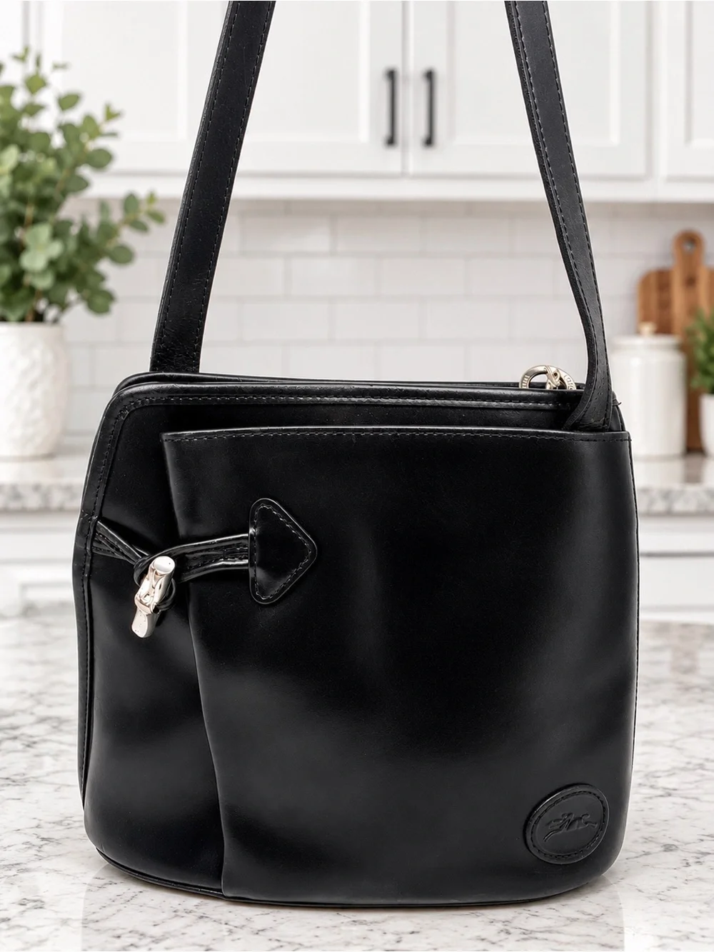 Vintage Longchamp Roseau Black Leather Bucket Shoulder Bag Silver hardware